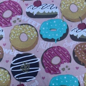 Handmade facemask (donuts)